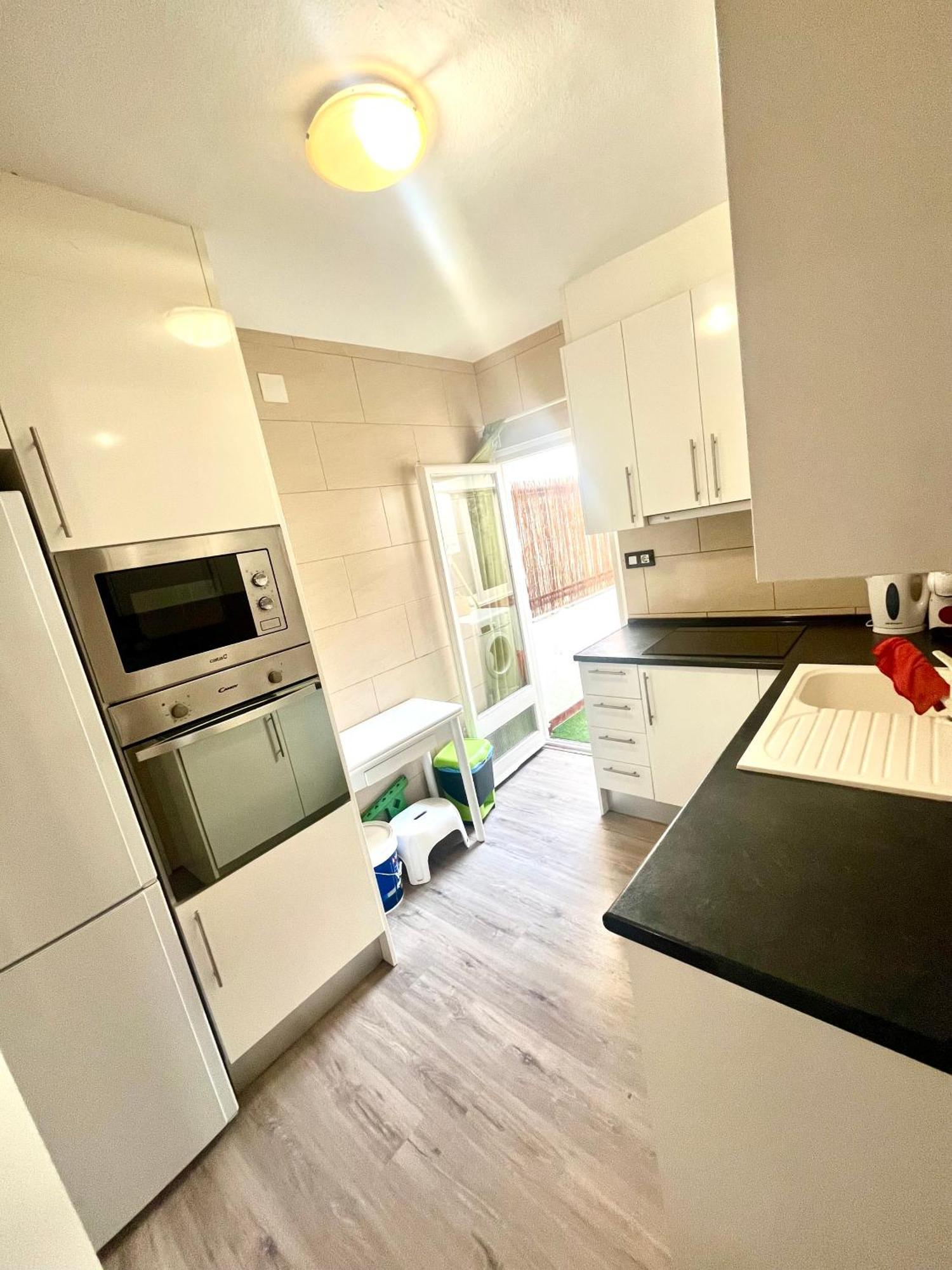 Apartamento Piso Reformado A 80 M De La Playa